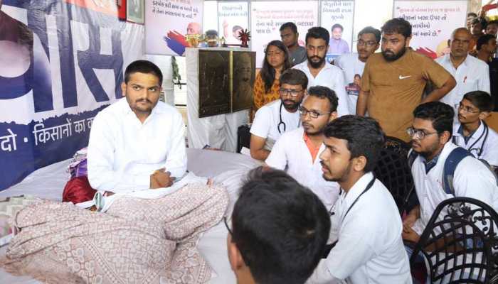 Hardik Patel ends indefinite fast after 19 days, says fight for farmers, Patidars will continue