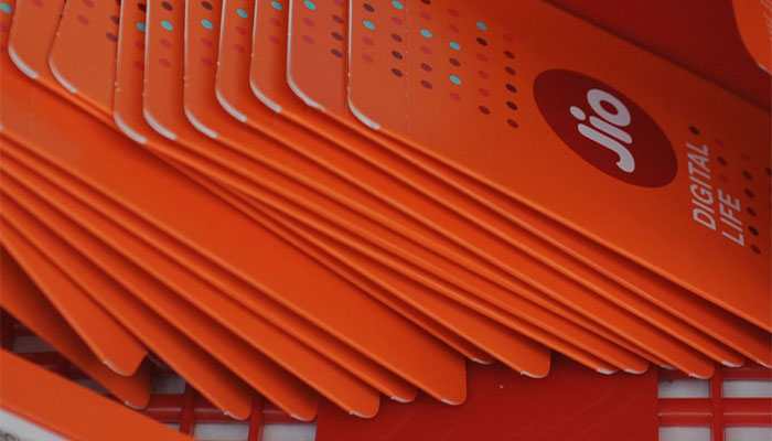 Jio tops 4G download speed chart; Idea leads in upload speed in August