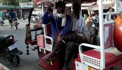 Uttar Pradesh: Man forced to take son in e-rickshaw in Banda due to unavailability of ambulance