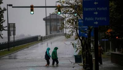 Over 722,000 without power as Hurricane Florence batters Carolinas