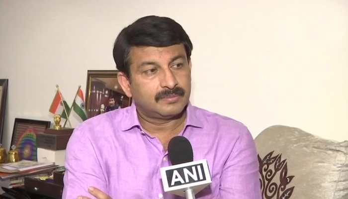 Video shows Manoj Tiwari breaking lock of sealed house in Delhi, triggers row