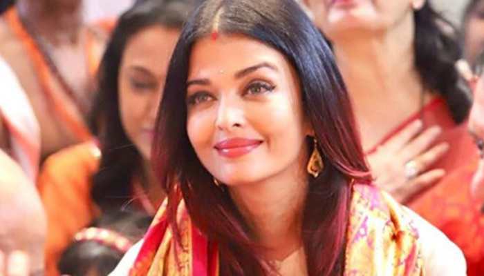 Aishwarya Rai Bachchan and daughter Aaradhya at GSB Ganpati darshan—See pic