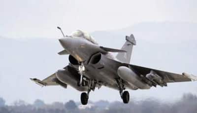 Rafale fighter jet deal: Congress leaders to meet CAG, demand probe 