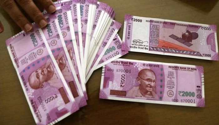 Rupee falls 33 paise to 72.96 against US dollar