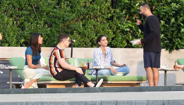 Priyanka Chopra-Nick Jonas bond big time with Sonam Kapoor-Anand Ahuja in Italy—See pics