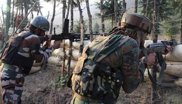 Pak troops violate ceasefire along LoC in Jammu and Kashmir&#039;s Poonch