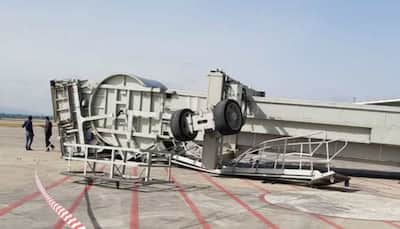 Aerobridge in Islamabad's new airport collapses, injures 1