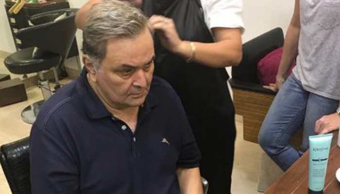 Rishi Kapoor unravels the mystery behind his grey hair 