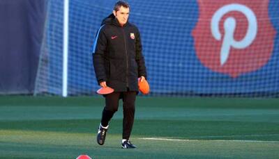 Barcelona undergo training without 10 international players with Suarez, Roberto sidelined as well