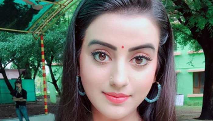 Akshara Singh's pics with her newborn nephew is the cutest thing you will see today