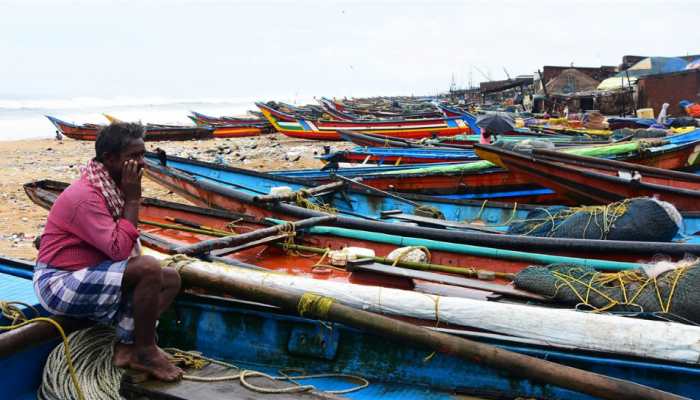 Cyclone Titli: Odisha evacuates 3 lakh people, targets 'zero casualty' Cyclone Titli: Odisha evacuates 3 lakh people, targets 'zero casualty'