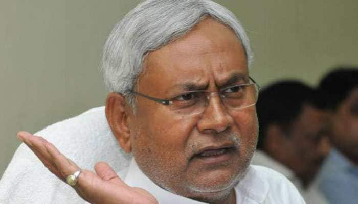 Slipper thrown at Nitish Kumar at JDU event in Patna, one arrested