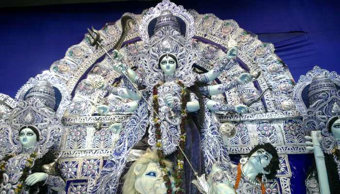 Navratri 2018, Day 3: Worship Maa Chandraghanta to bless you with courage!