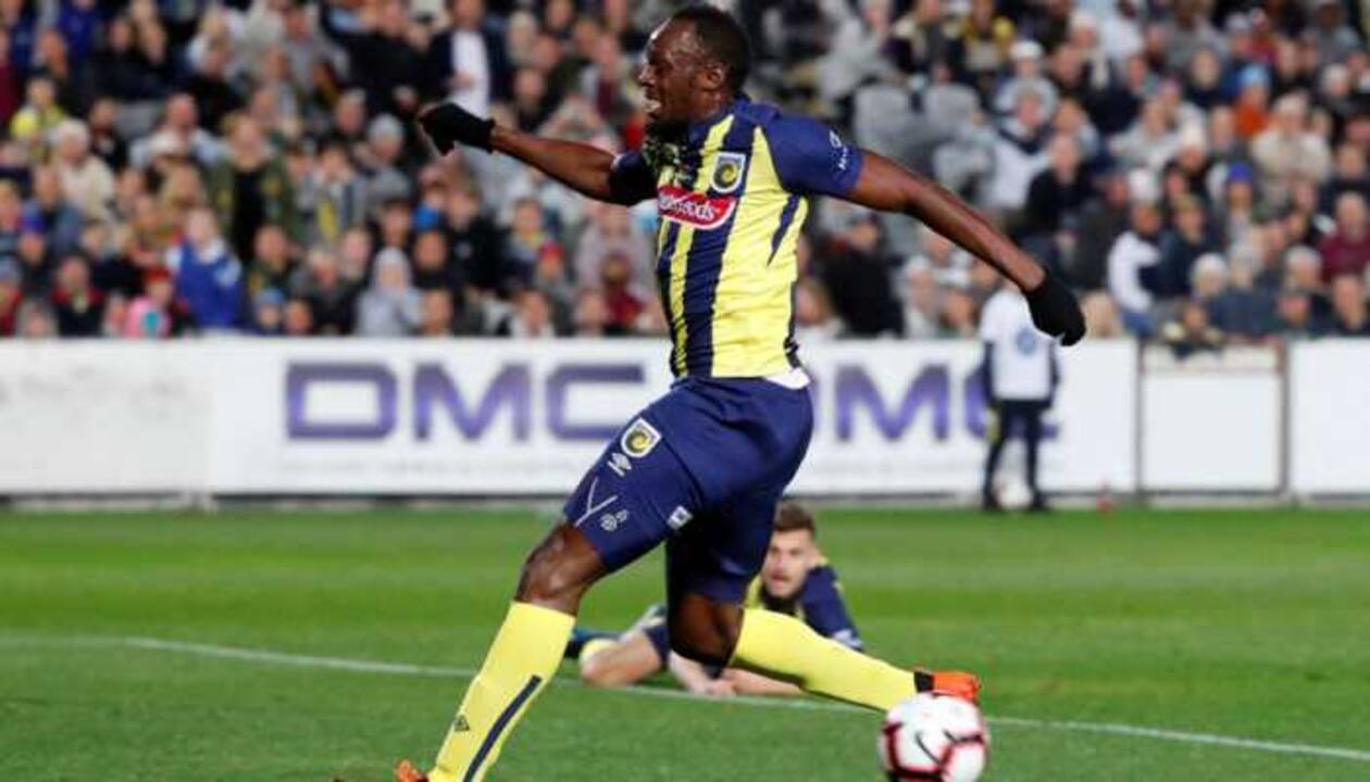 Usain Bolt scores 2 goals in first start for Central Coast Mariners