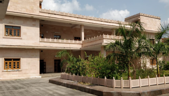 Shivpal Singh Yadav allotted bungalow constructed as per Mayawati’s likings
