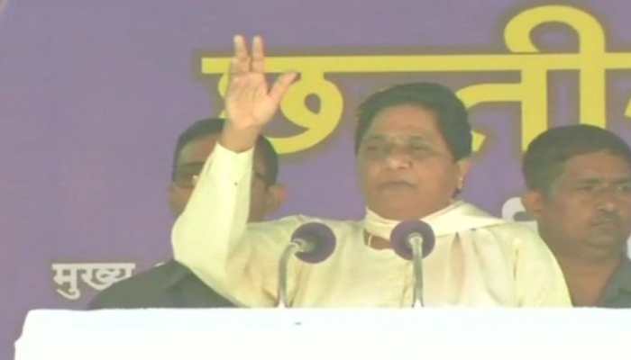 After ditching Congress, Mayawati trains gun at BJP in Chhattisgarh