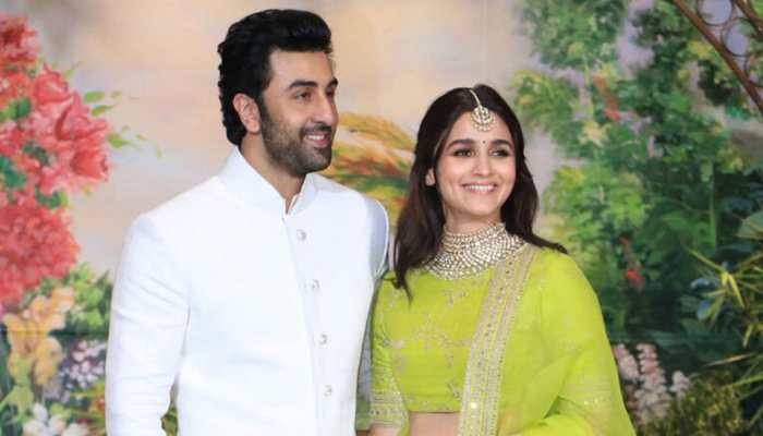 Alia Bhatt in New York to be with Ranbir Kapoor and family?