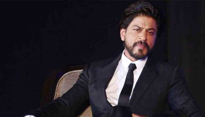 Shah Rukh Khan's after-bath selfie is too hot to handle — Check out