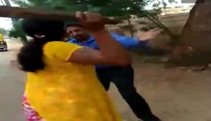 Karnataka woman thrashes bank manager accused of seeking sexual favours to approve her loan - Watch