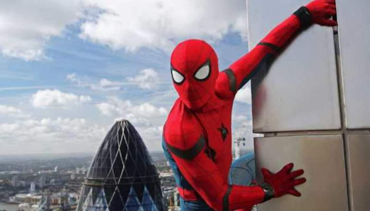 Tom Holland Reveals New Spider-Man Suit As Far From Home Wraps