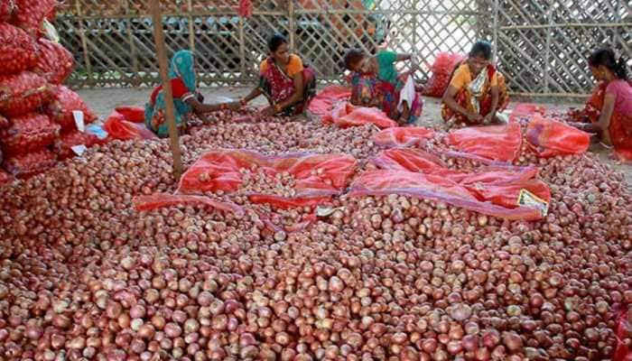 Nafed to boost onion supply in Delhi; Mother Dairy asked to cut price