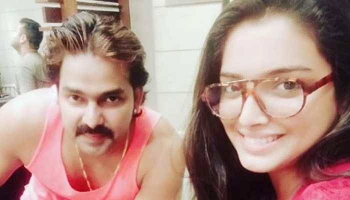 Amrapali Dubey and Pawan Singh enjoy a coffee date—Pic