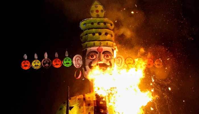 Abolish practice of burning of Ravana&#039;s effigy: Shankaracharya to President Ram Nath Kovind