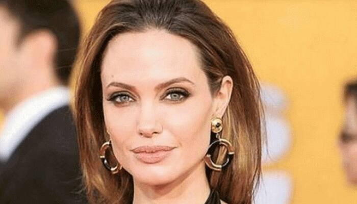 Jolie visits Venezuelan refugees in Peru