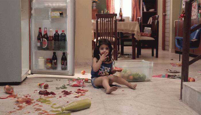 Vinod Kapri&#039;s Pihu first look poster out, trailer to be unveiled tomorrow