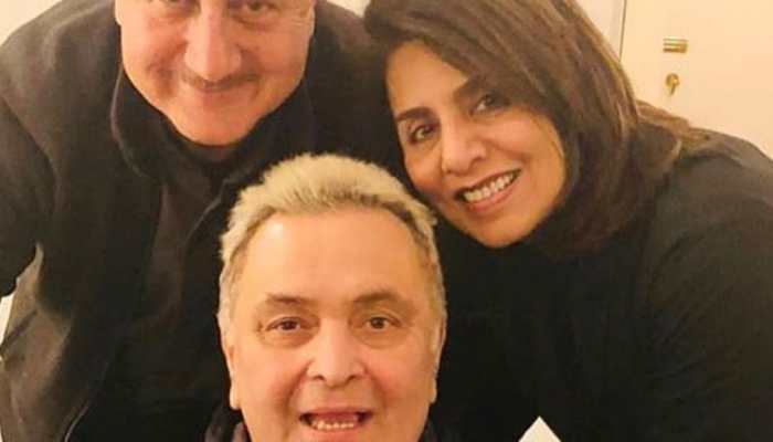 Anupam Kher meets Rishi Kapoor in NYC, Neetu Kapoor shares pic