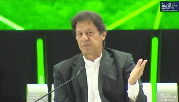 Imran Khan feels Pakistan a poll issue in India, to offer &#039;hand of friendship&#039; after 2019 elections