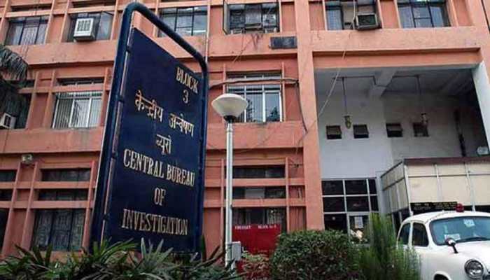 Top CBI officers probing case against Rakesh Asthana transferred &#039;in public interest&#039;