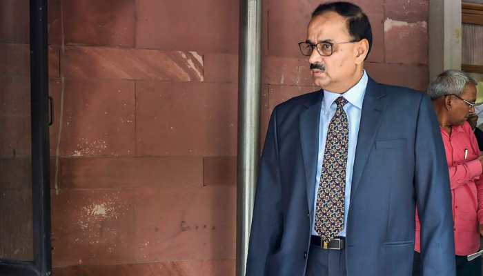 In SC petition, Alok Verma says &#039;certain CBI probes don&#039;t take direction desirable to govt&#039;