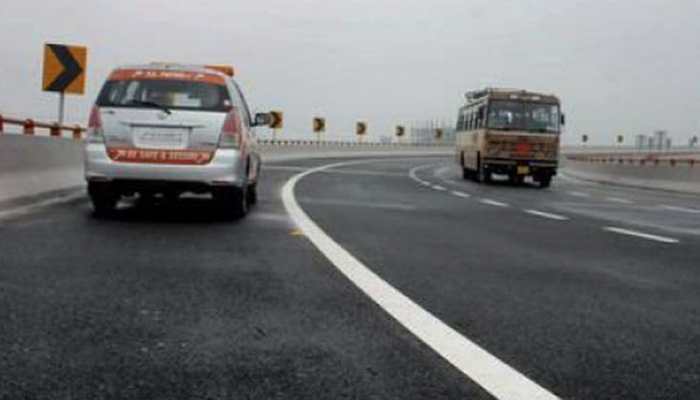 Son of Lok Janshakti Party MP Veena Devi  dies in car accident on Greater Noida expressway