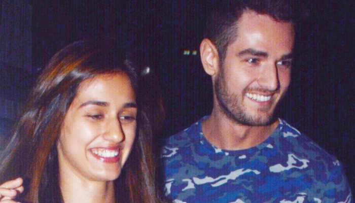 Disha Patani spotted with a mystery man in Bandra—Pics