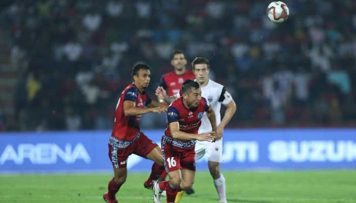 ISL: Unbeaten Jamshedpur FC, Kerala Blasters lock horns