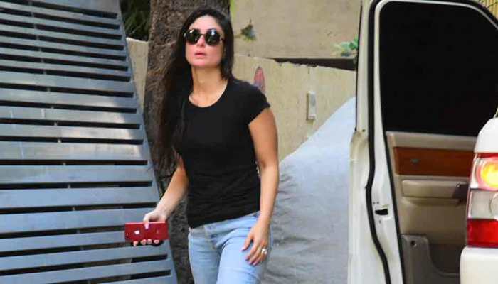 Kareena Kapoor gets clicked at Bandra, looks fashionable as usual in those sunnies