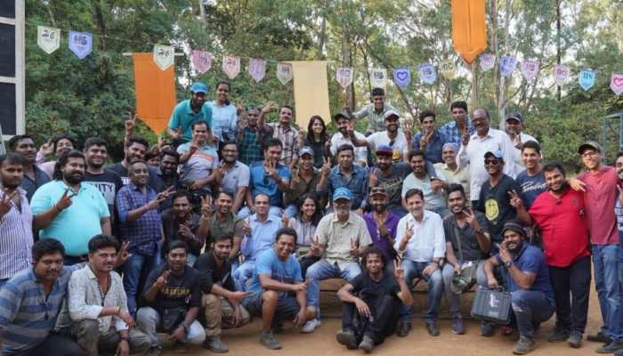  Sushant Singh Rajput and Shraddha Kapoor starrer 'Chhichhore' wraps up first schedule