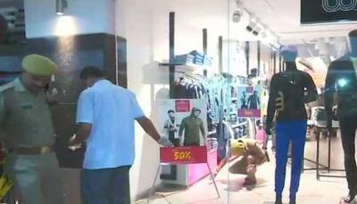 Two killed after gumen open fire inside Varanasi mall