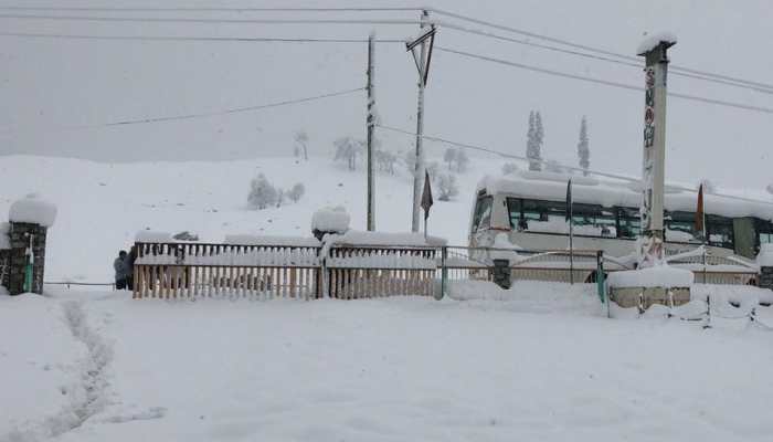 Watch: Several northern states receive fresh snowfall, mercury dips