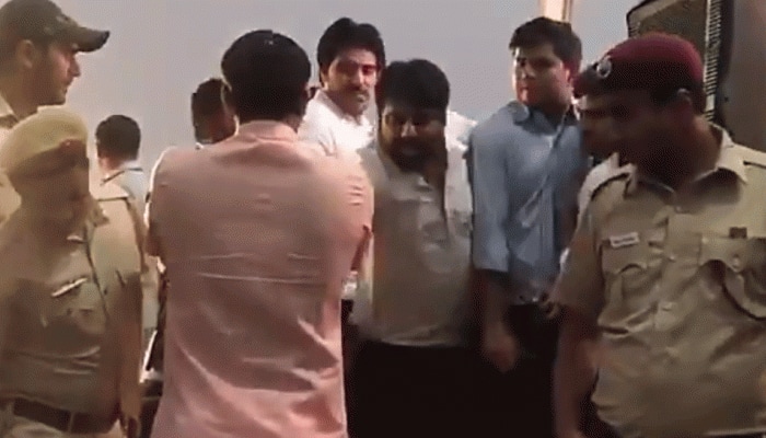 'Signature Bridge' inauguration: Delhi BJP chief Manoj Tiwari to file FIR after being allegedly pushed, threatened by AAP MLA Amanatullah Khan