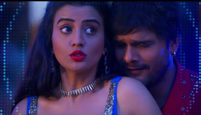 Akshara Singh-Khesari Lal Yadav's 'Dhoka Deti Hai' song sets YouTube on fire—Watch