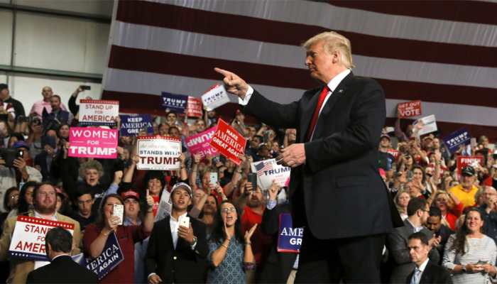 US midterm polls: Contests between Democrats and Republicans remain tight