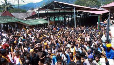 Kerala: 3 lakh devotees, including 539 women, sign up digital crowd management system at  Sabarimala Temple