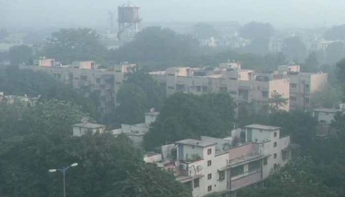 Delhi&#039;s air quality improves, reaches &#039;very poor&#039; category