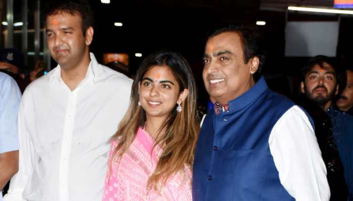 Isha Ambani-Anand Piramal wedding invite is all things royal