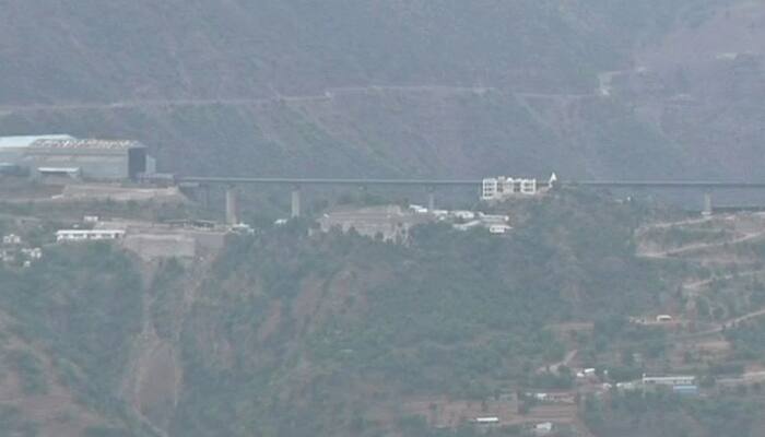 World&#039;s highest railway bridge, taller than Eiffel Tower, nearing completion in J&amp;K