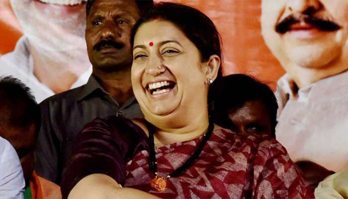 Smriti Irani's Instagram post on DeepVeer's official wedding pics is hilarious