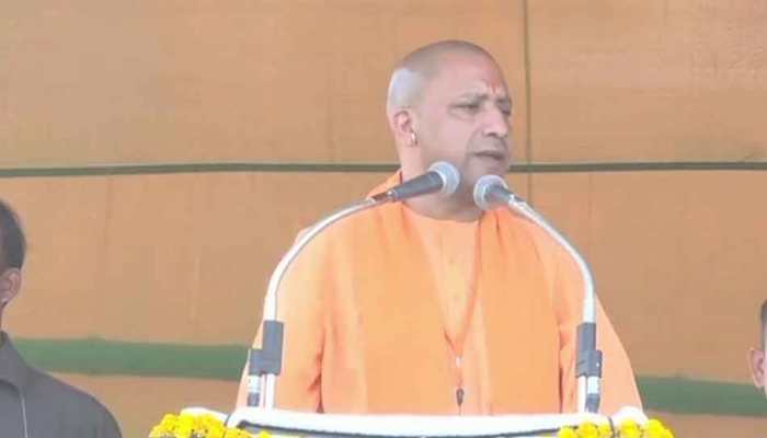 Congress trying to bring &#039;Rakshas Raj&#039; back: Yogi Adityanath in Chhattisgarh