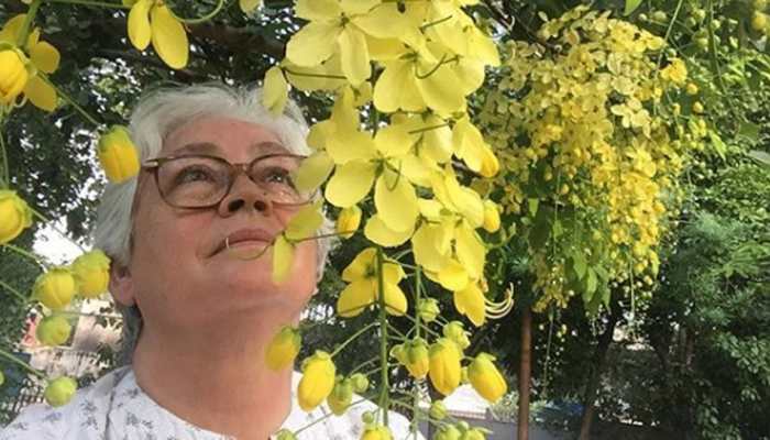 Actress Nafisa Ali diagnosed with Peritoneal, Ovarian cancer; shares heartwarming post—See pics